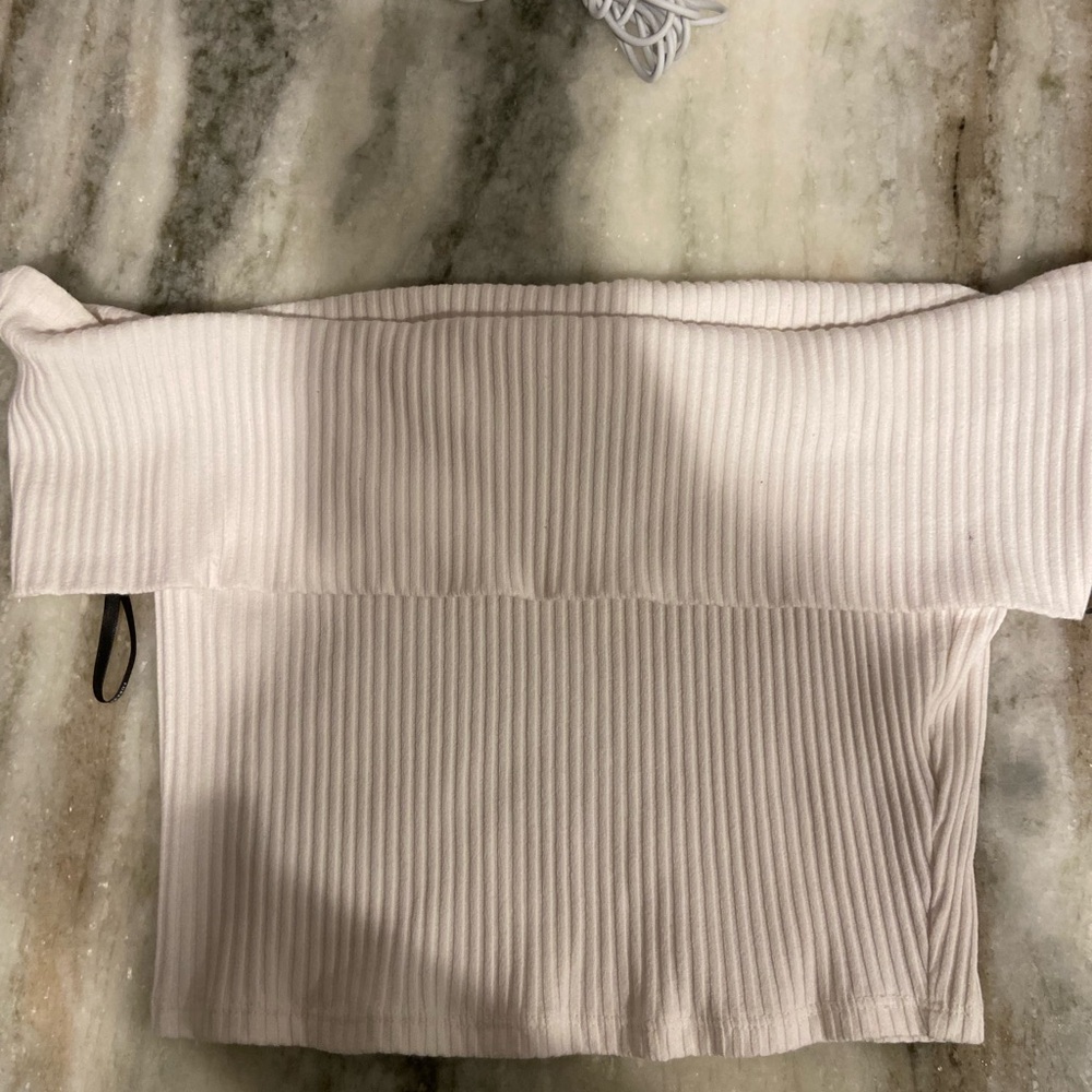 Forever 21 Cream Ribbed Crop Top